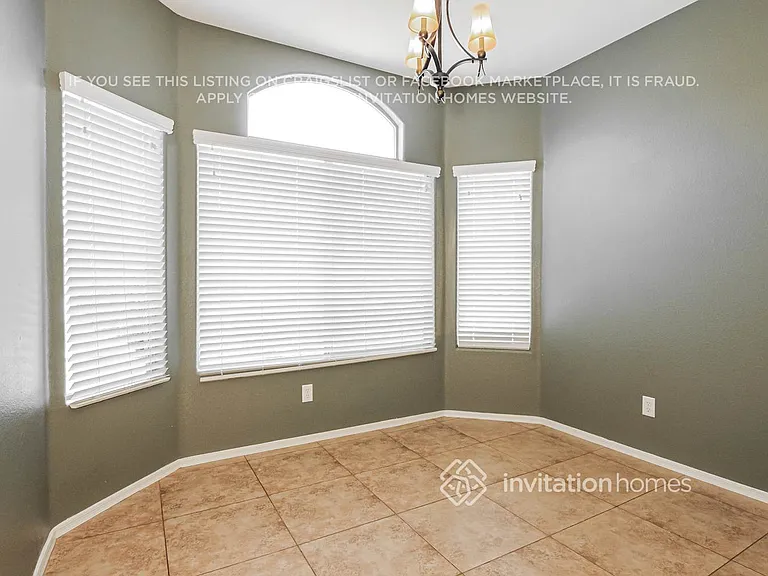 14611 W Acapulco Ln — Photo 6