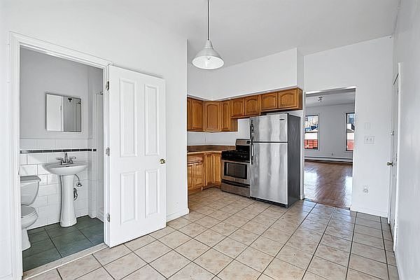 1st image of 544 Union St #3