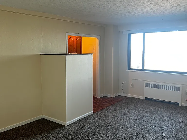11720 Edgewater Dr #512 — Photo 4