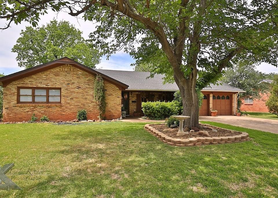 1st image of 2034 S Elmwood Dr