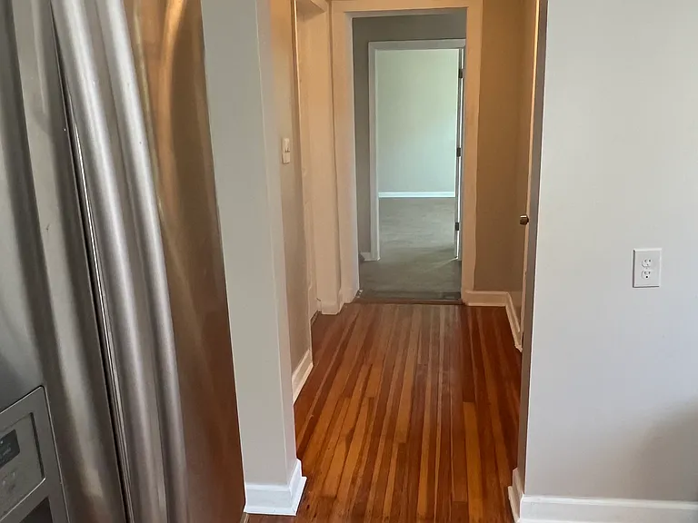 415 Thomas St #1 — Photo 6