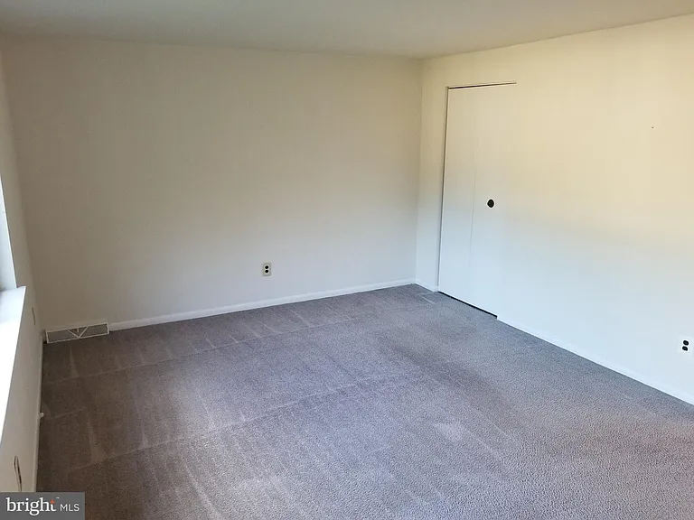1161 Putnam Blvd — Photo 14