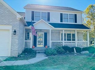1043 Roanoke Dr, Westfield, IN 46074