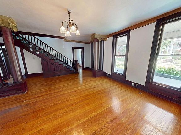 2nd image of 803 E Main St