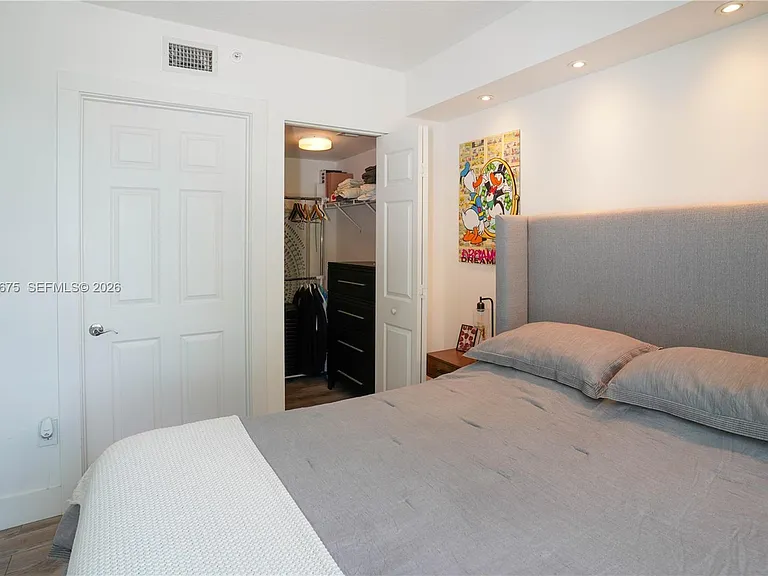 3370 Hidden Bay Dr #213 — Photo 25