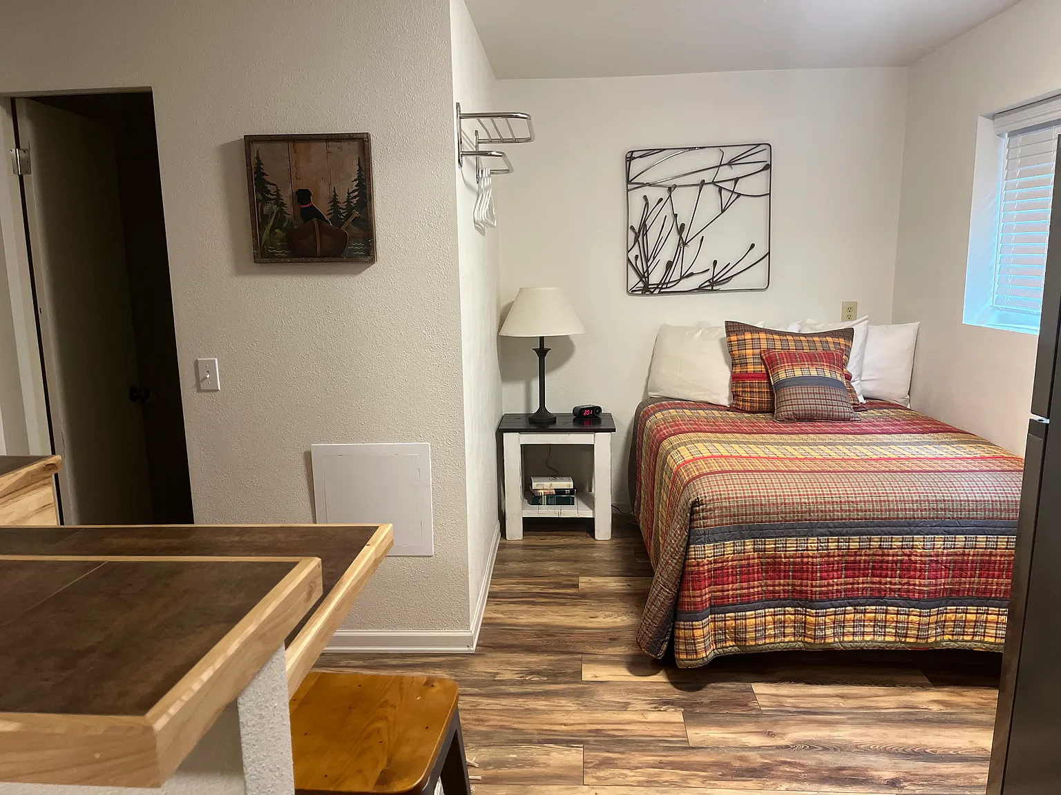 Studio, 500 sqft, $1,100 — Photo 2