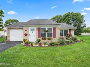 20 Edgeware Clos #1000, Howell, NJ 07728