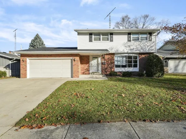 8745 33rd AVENUE, Kenosha, WI 53142