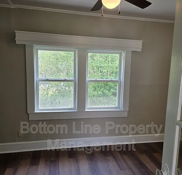 182 Cabarrus Ave E — Photo 7