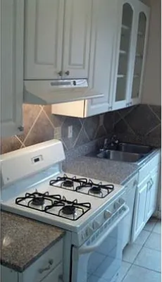 Rented by Sunrise Real Estate | media 17