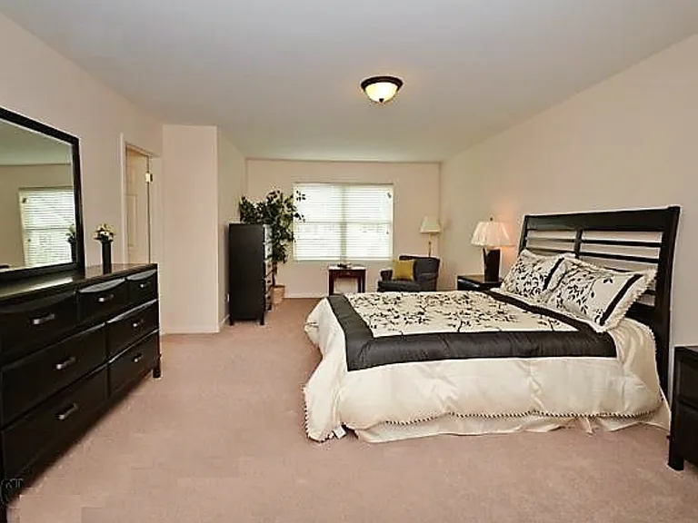 2C Marple Ln #C — Photo 4