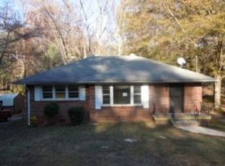 1198 Stoneybrook Rd, Forest Park, GA 30297