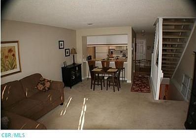 3rd image of 1841 Hobbes Dr