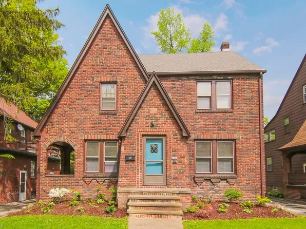 1297 Winston Rd, South Euclid, OH 44121