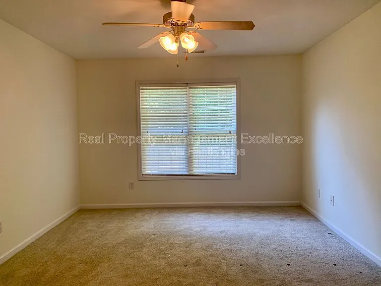 205 Will Ct — Photo 13