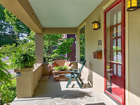 5th image of 151 Saint Mildreds Ct