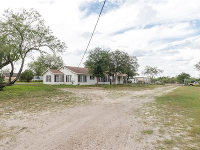 169 County Road 117, Alice, TX, 78332