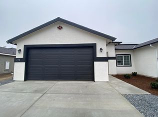 478 S Belmont St, Porterville, CA 93257