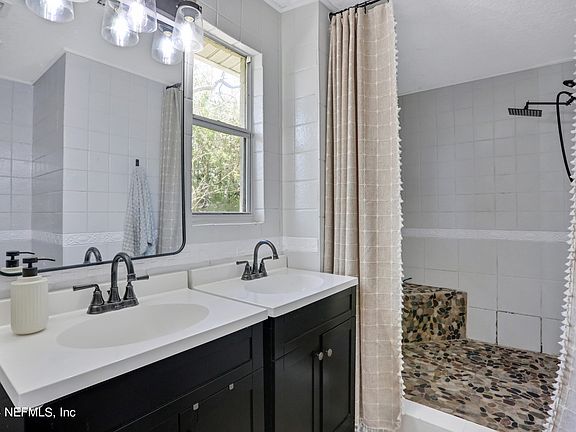 2nd image of 2134 LOU Drive W