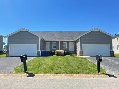 Hanover Court - 221 Hanover Ct Bowling Green KY | Zillow