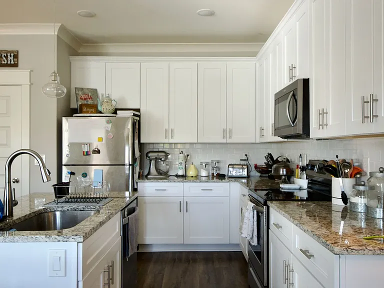 1408 Gatewood Pl — Photo 4