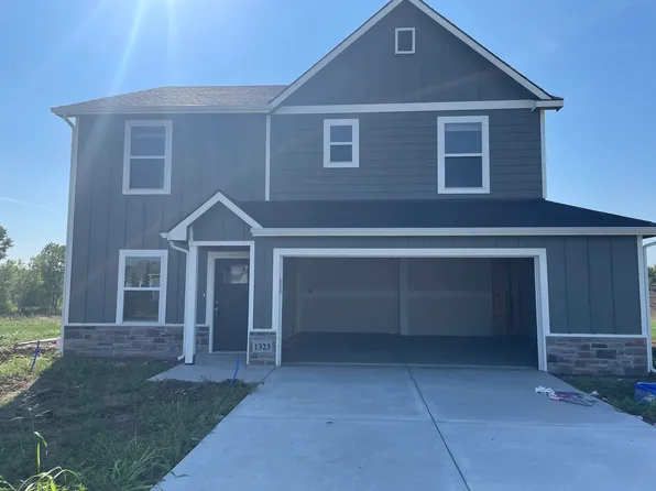 1323 S Rocky Creek Rd, Wichita, KS 67230