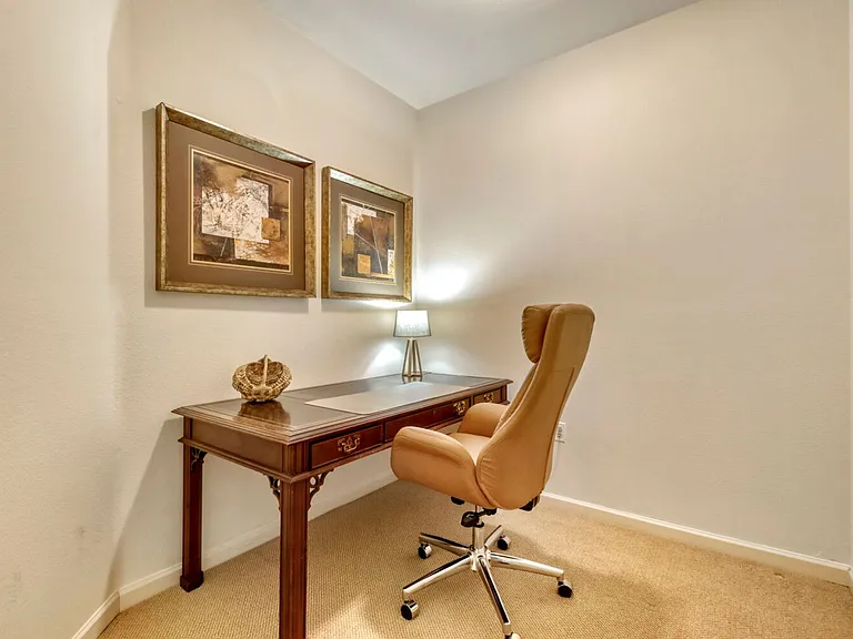 550 Mohawk Dr #70 — Photo 13