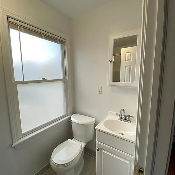 135 Ridgeley Ave — Photo 8