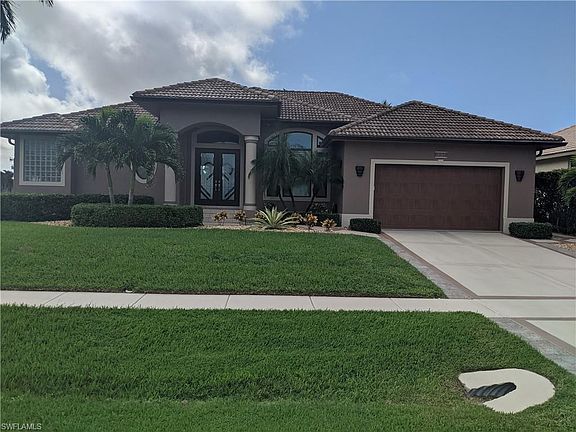 2nd image of 931 Olive Ct