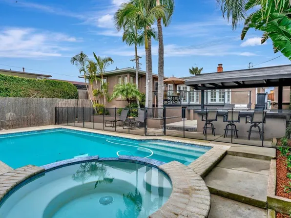 3525 Garfield St, Carlsbad, CA 92008