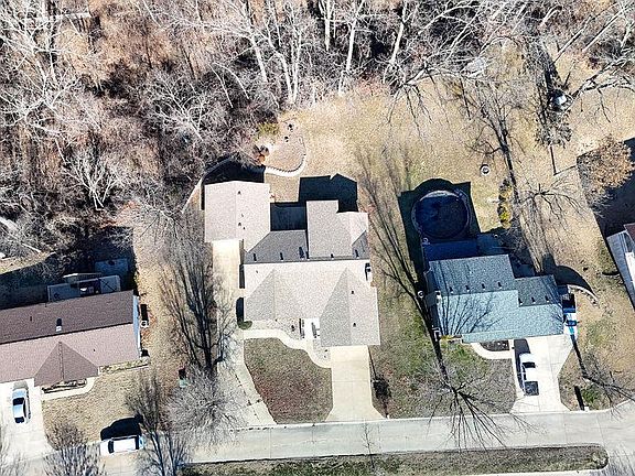 4th image of 113 Parkview Dr