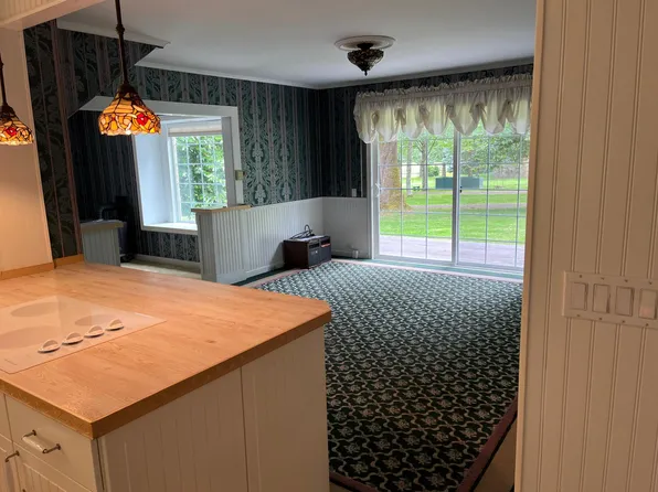 221 Huntting Rd, Silver Creek, WA 98564