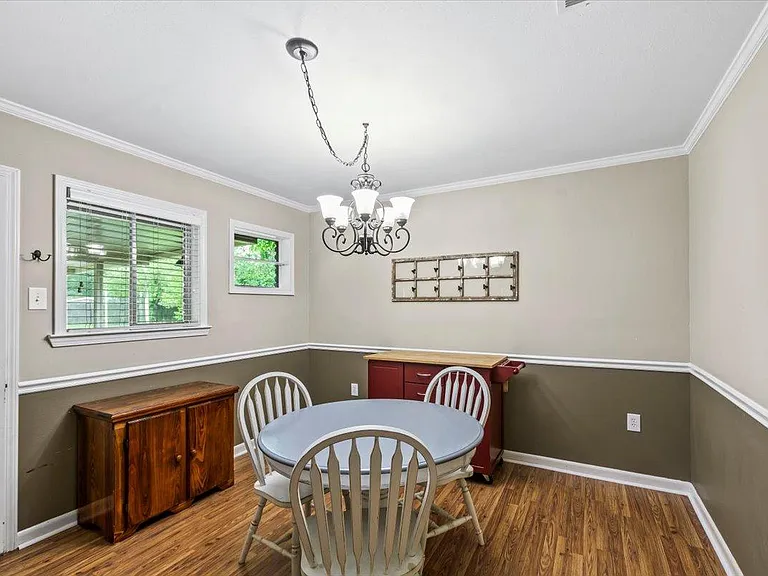 10035 Devonshire Dr — Photo 12
