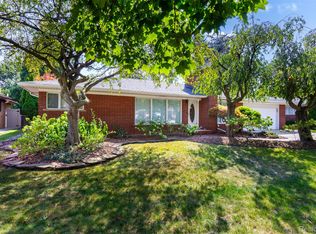 15703 Pleasant Ave, Allen Park, MI 48101