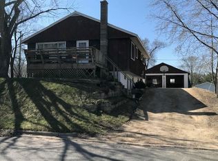 424 Schnick Rd, Onalaska, WI 54650