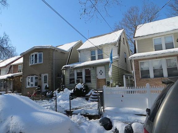 3rd image of 11624 139th St