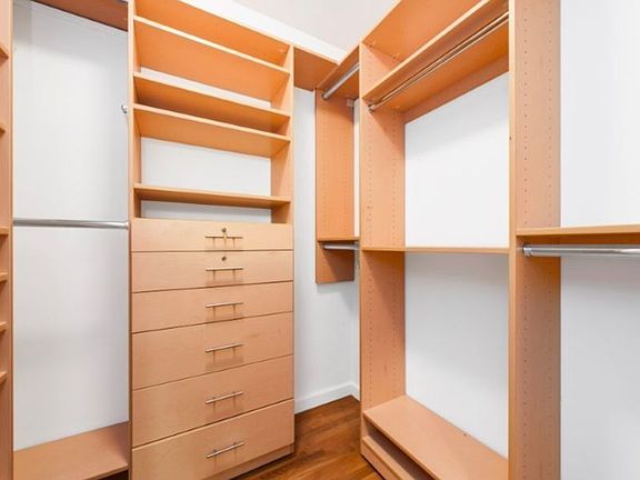 5th image of 116 Central Park S APT 6A