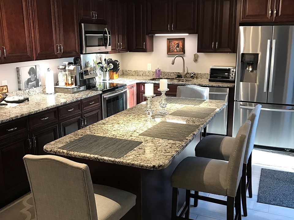 New Gourmet Kitchen