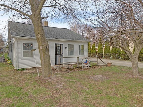 4th image of 1732 Kremer AVENUE