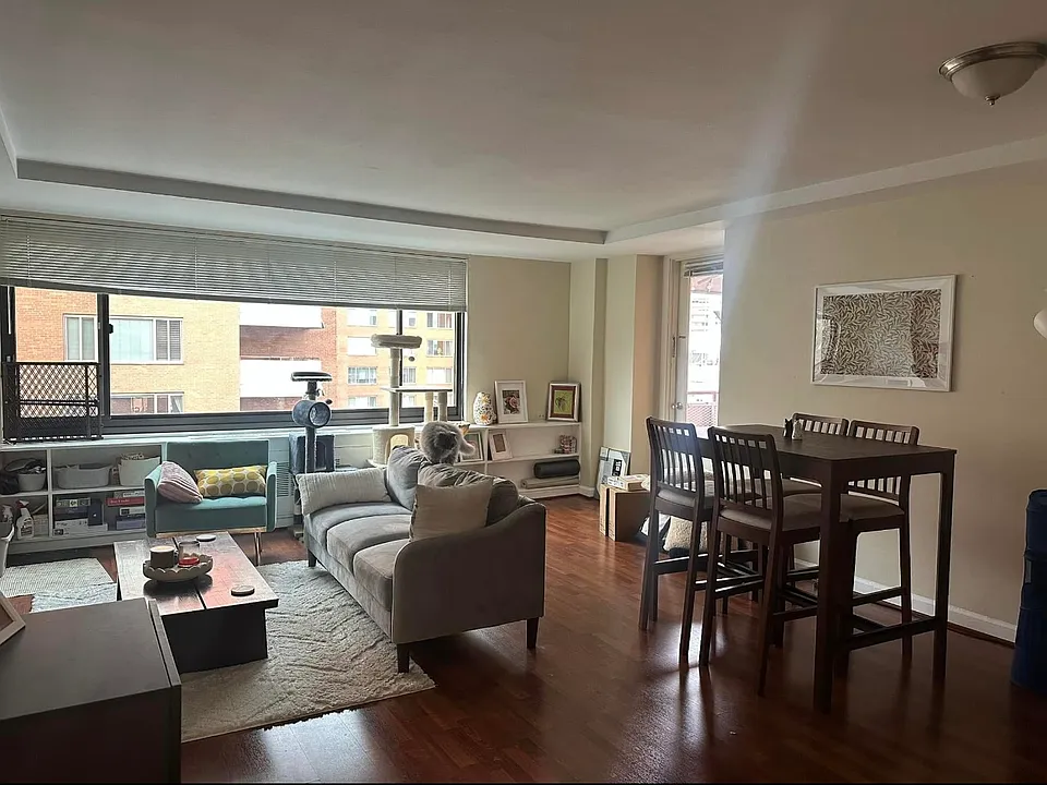 1021 Arlington Blvd #807
