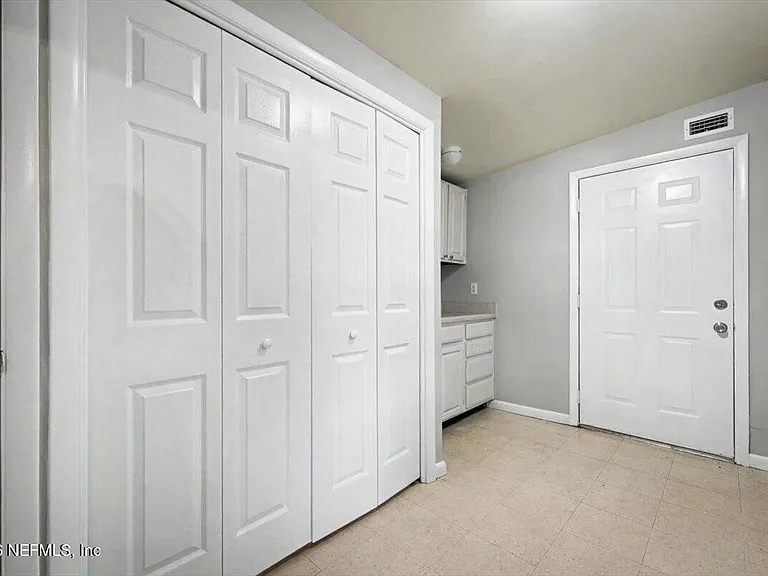 7010 Arques Rd — Photo 21