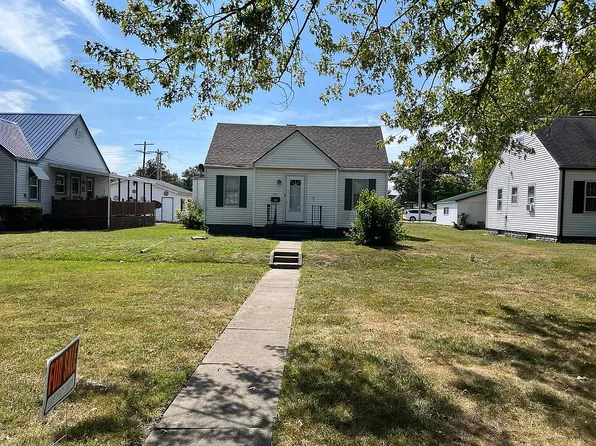 103 E Delaware Ave, Casey, IL 62420