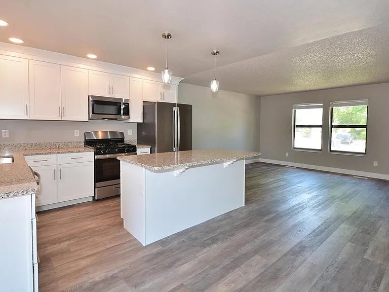 6655 Snowbird Dr — Photo 6
