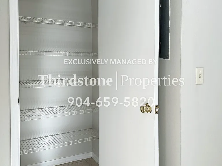 7611 Indian Lakes Dr #2 — Photo 8