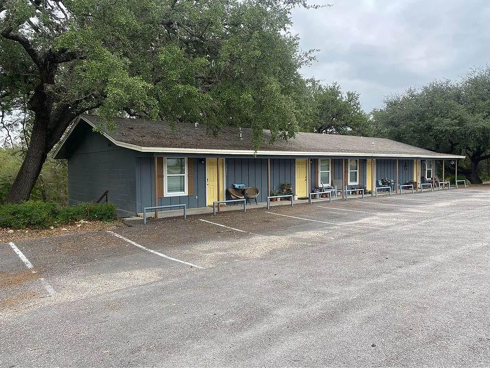 Building Photo - 17809 E State Hwy #17811