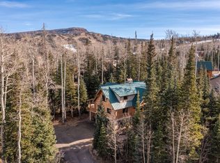 497 W Yarrow Ct, Brian Head, UT 84719