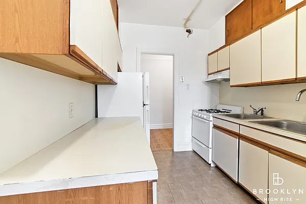 Sold by Brooklyn High Rise LLC | media 11