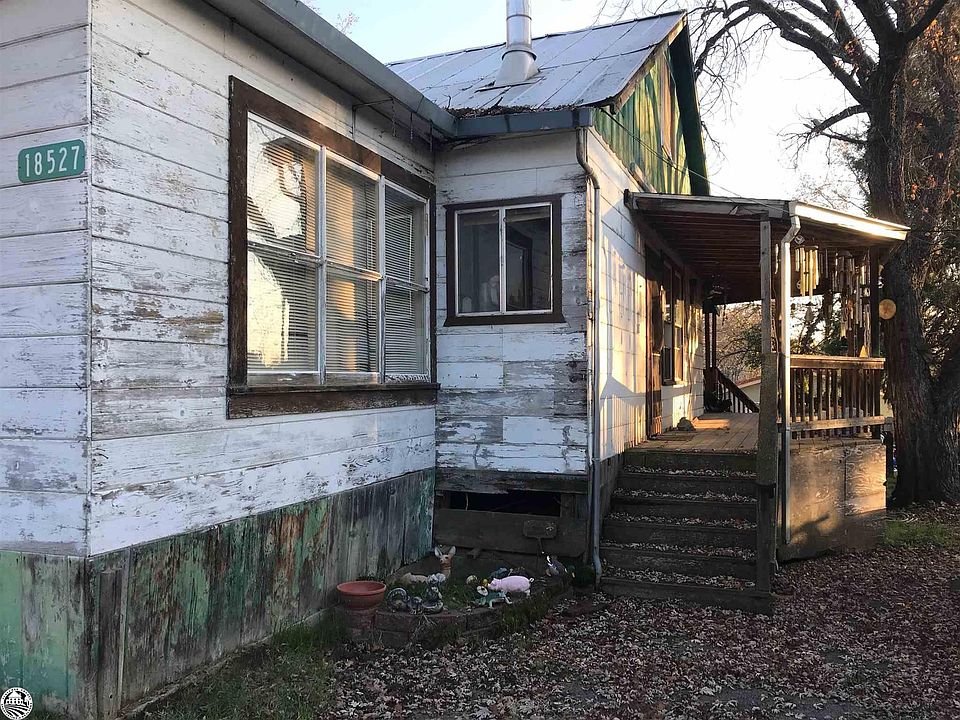 1st image of 18527 Crocker Ave