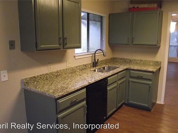 5th image of 2703 Market Garden Ln