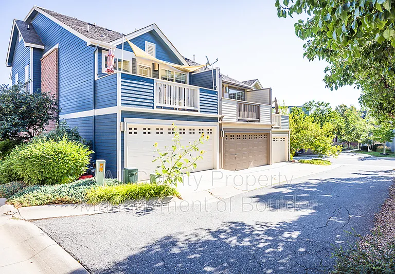 270 Laramie Blvd — Photo 24